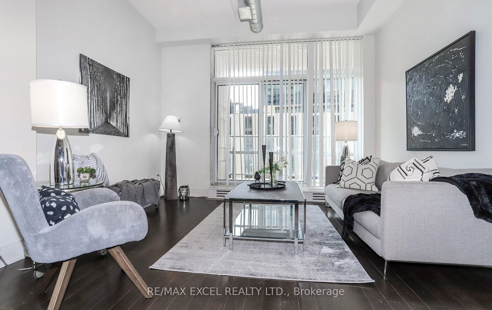 2191 Yonge St, unit Loft #4 for sale - image #6