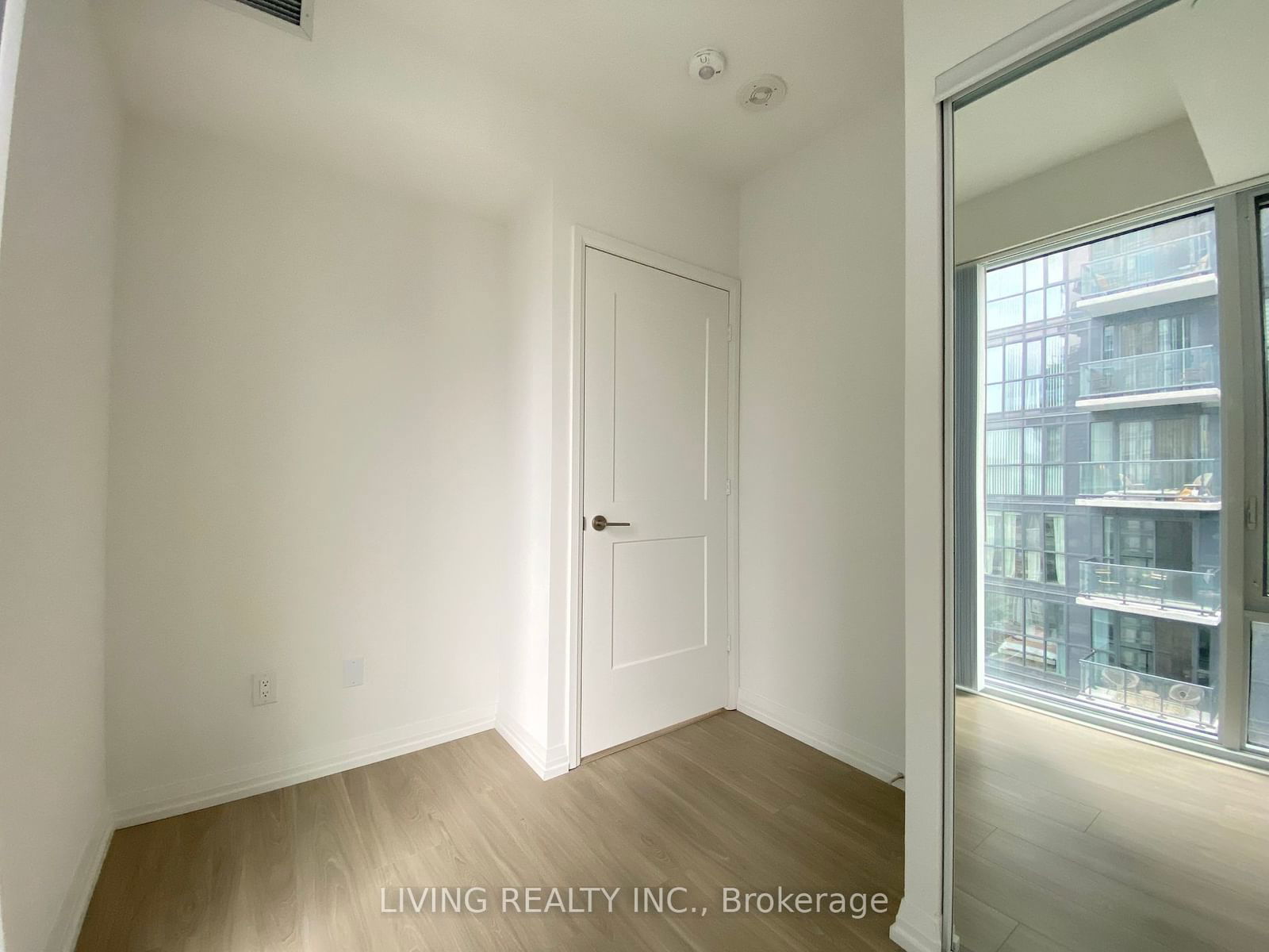 8 Widmer St, unit 3803 for rent - image #23