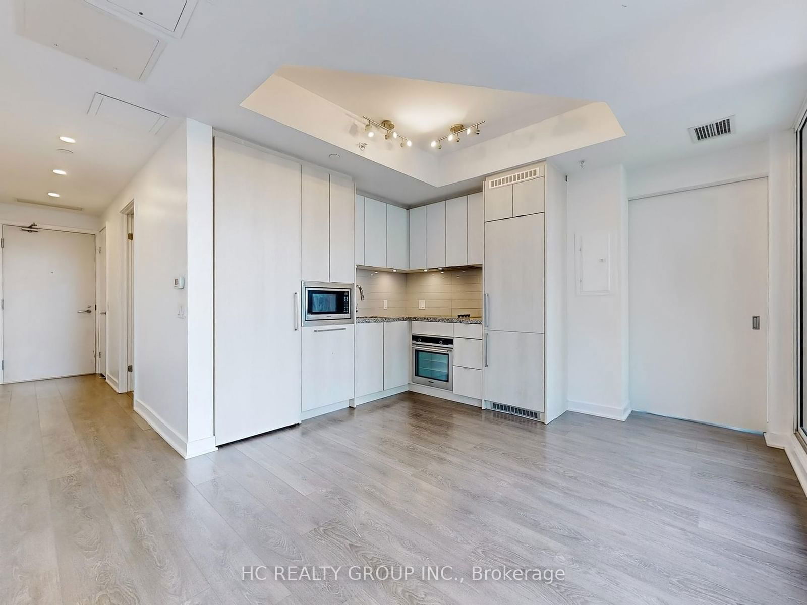 115 Blue Jays Way, unit 2609 for sale - image #4