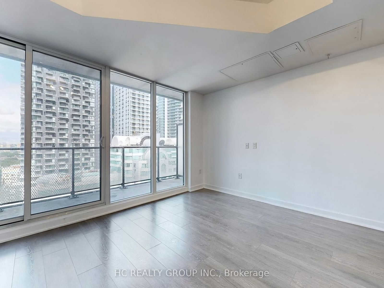 115 Blue Jays Way, unit 2609 for sale - image #6