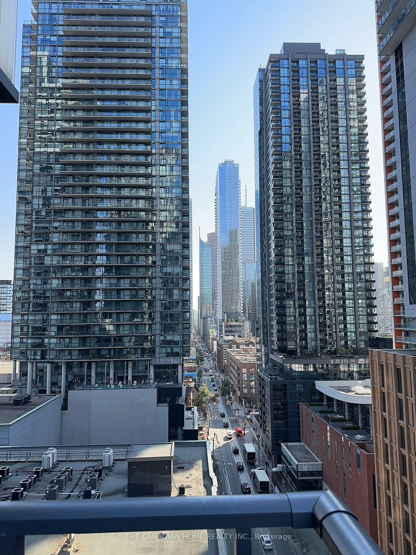 101 Peter St, unit 1206 for rent