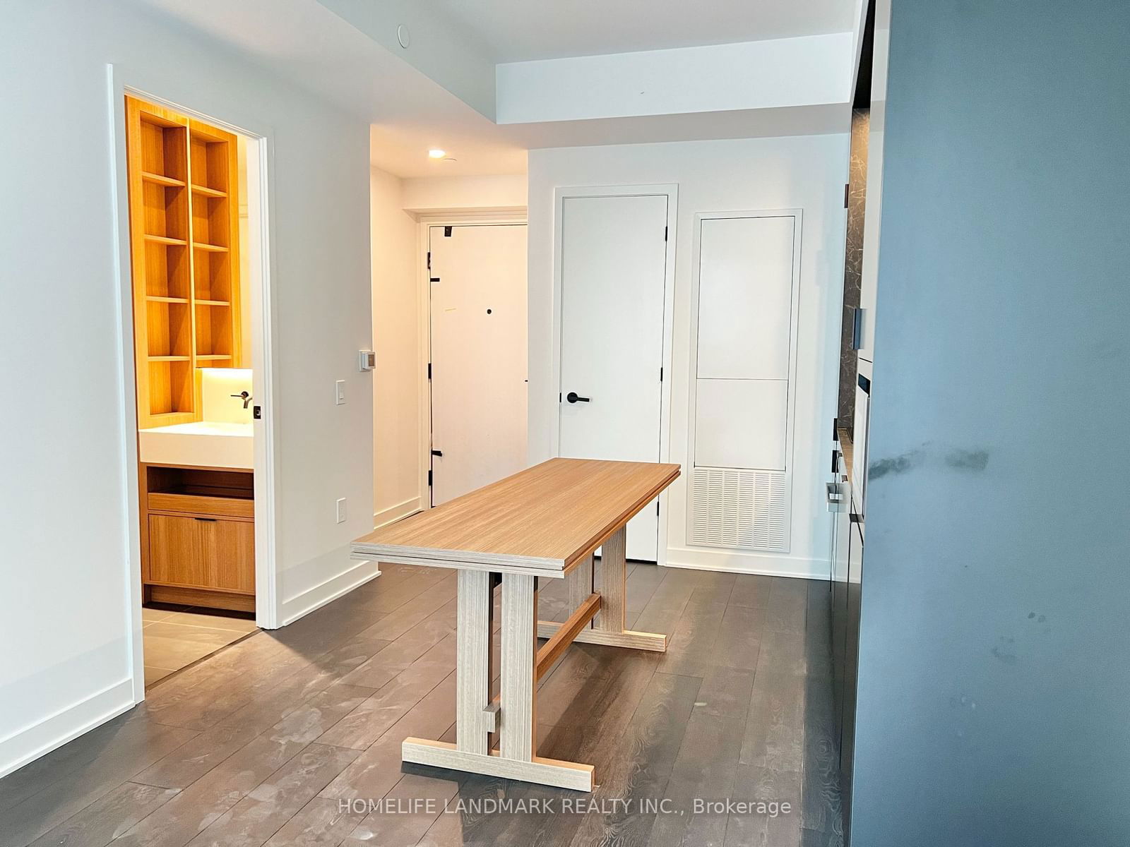 55 Charles St E, unit 4108 for rent - image #5