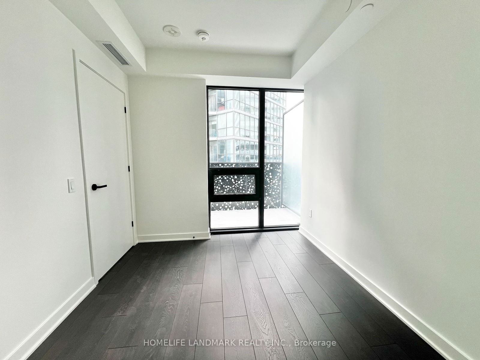 55 Charles St E, unit 4108 for rent - image #8