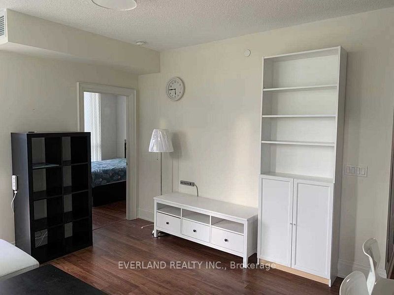 88 Sheppard Ave E, unit 2307 for rent - image #4