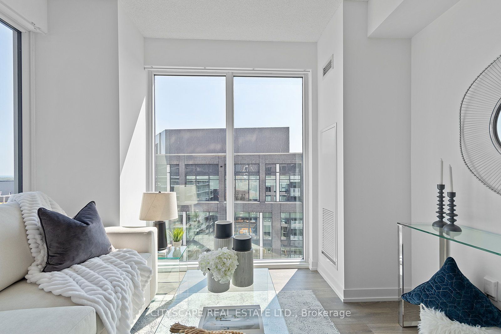 15 Lower Jarvis St, unit 1603 for sale