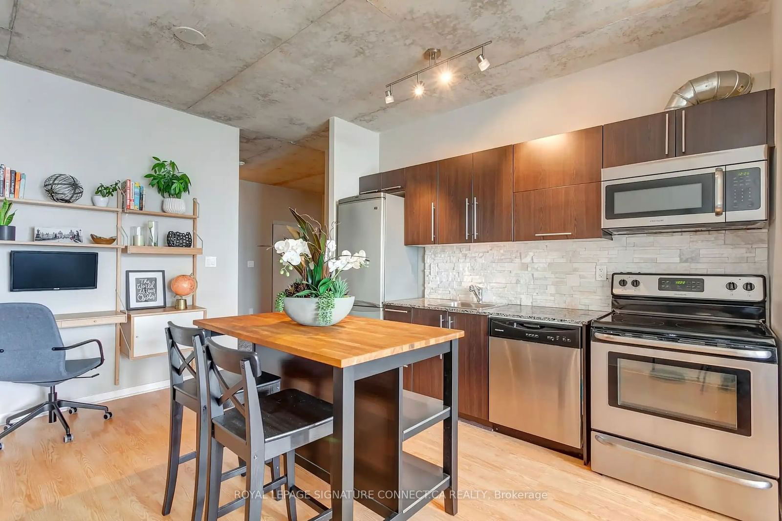 150 Sudbury St, unit 1812 for rent - image #4