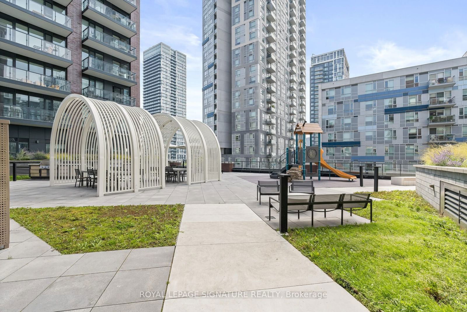 130 River St, unit 2301 for sale - image #21