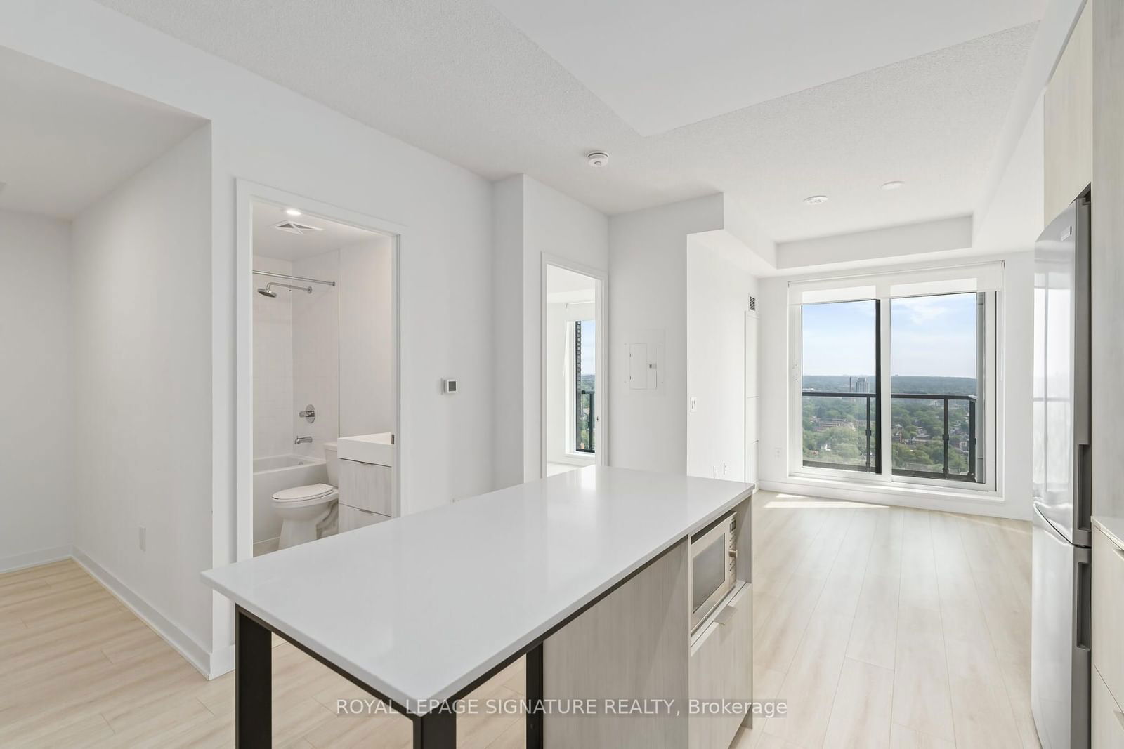 130 River St, unit 2301 for sale - image #8