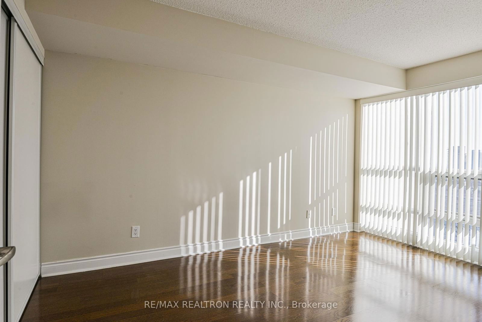 763 Bay St, unit 3206 for rent - image #12