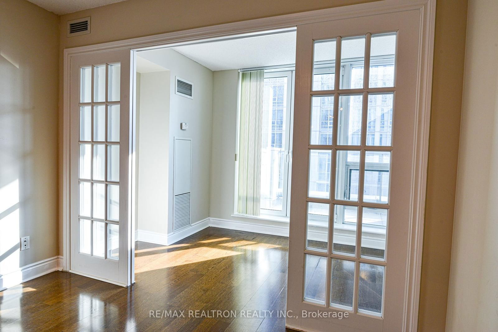 763 Bay St, unit 3206 for rent - image #9