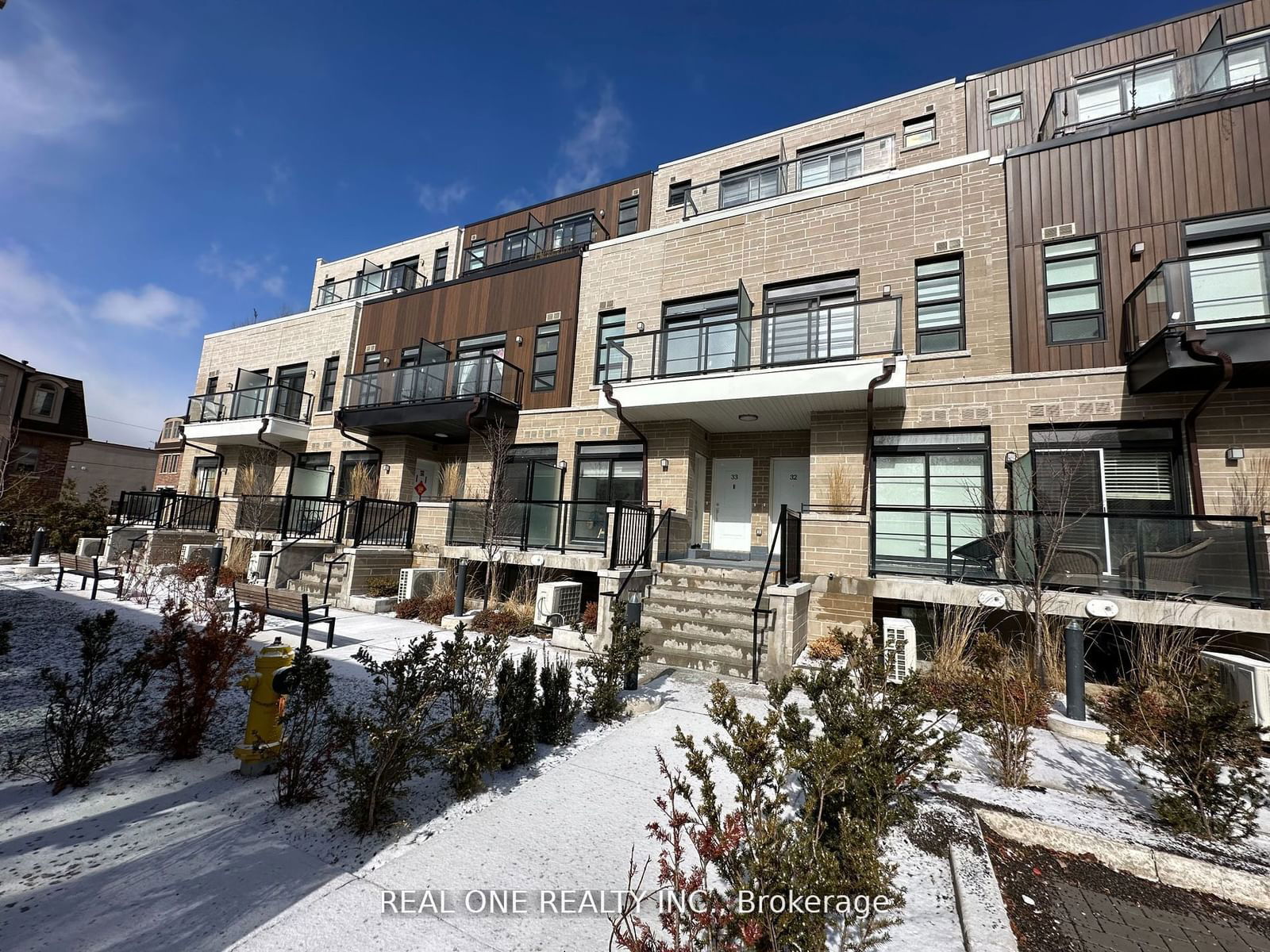 57 Finch Ave W, unit 36 for rent - image #1