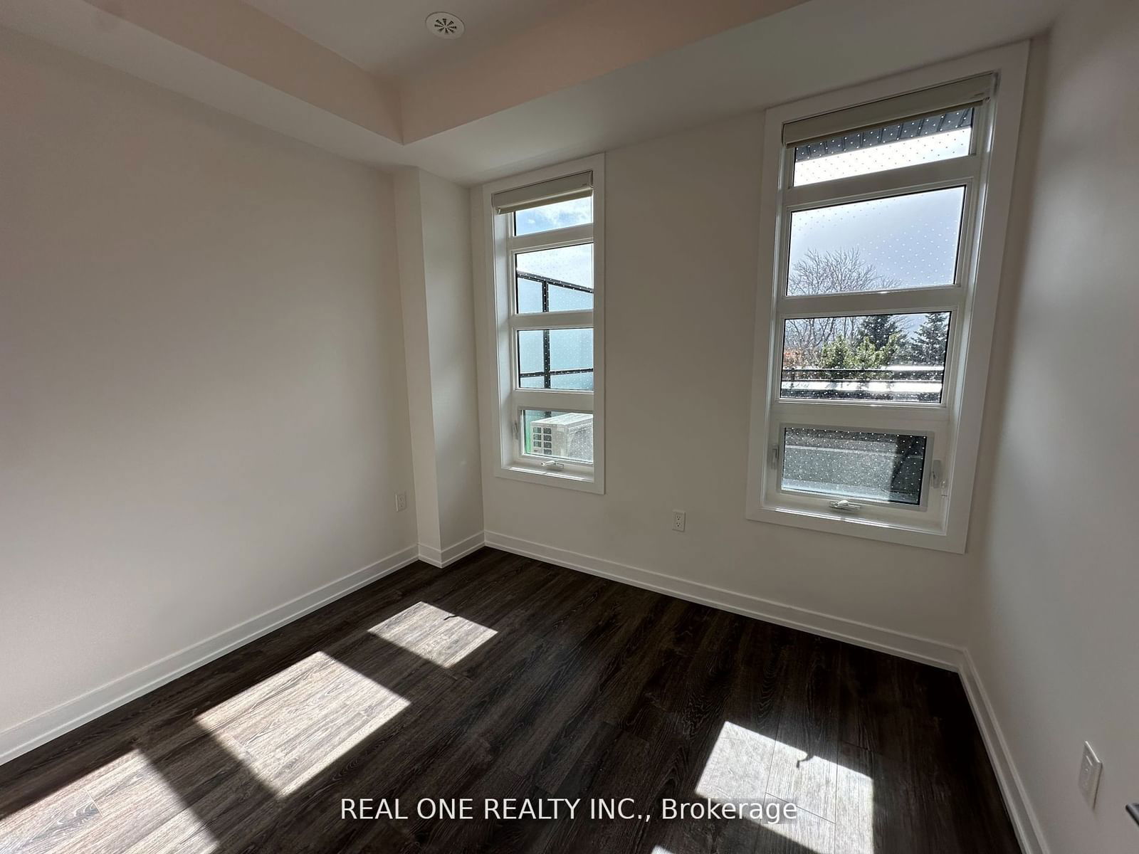 57 Finch Ave W, unit 36 for rent - image #9