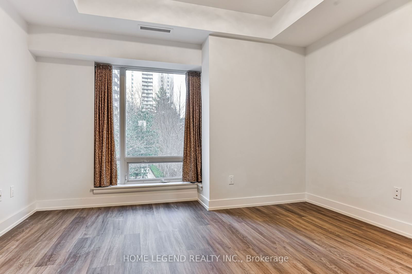 23 Sheppard Ave E, unit Th17 for rent - image #15