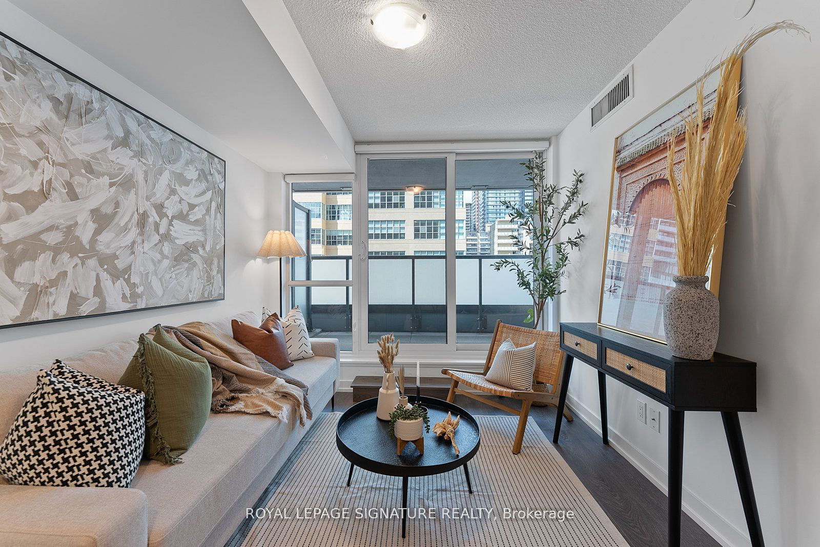 125 Redpath Ave, unit 305 for sale - image #3