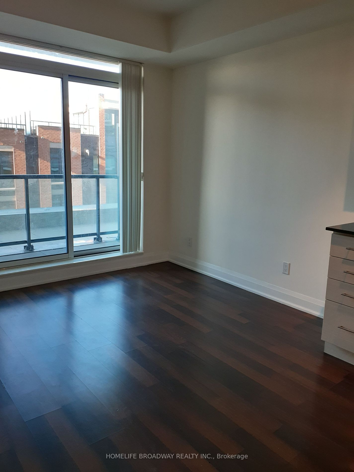 68 Canterbury Pl, unit 206 for rent - image #6