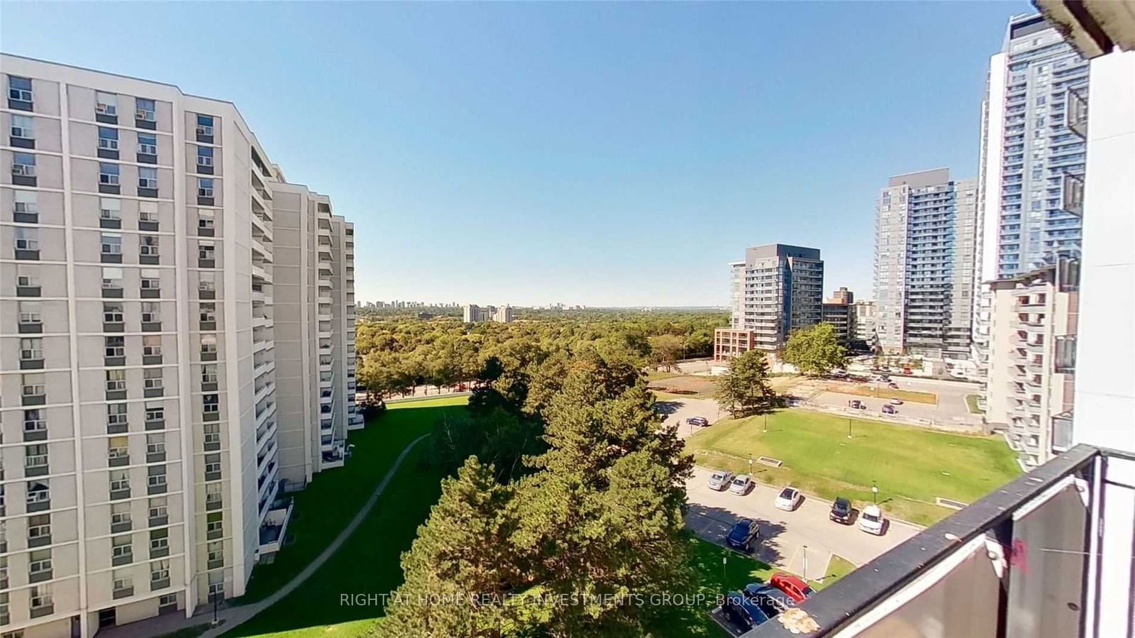 20 Forest Manor Rd, unit 906 for rent - image #18