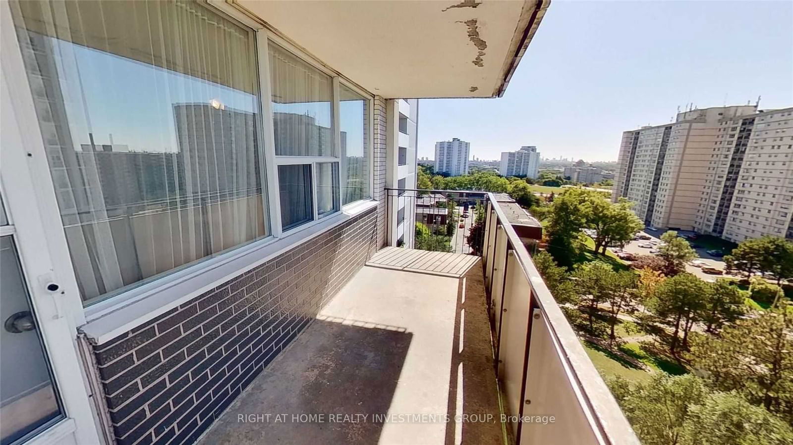 20 Forest Manor Rd, unit 906 for rent - image #19