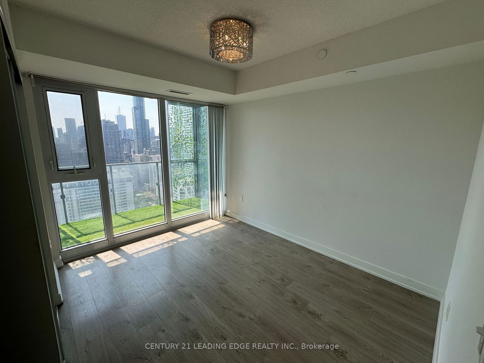 50 Wellesley St E, unit 3309 for rent - image #5