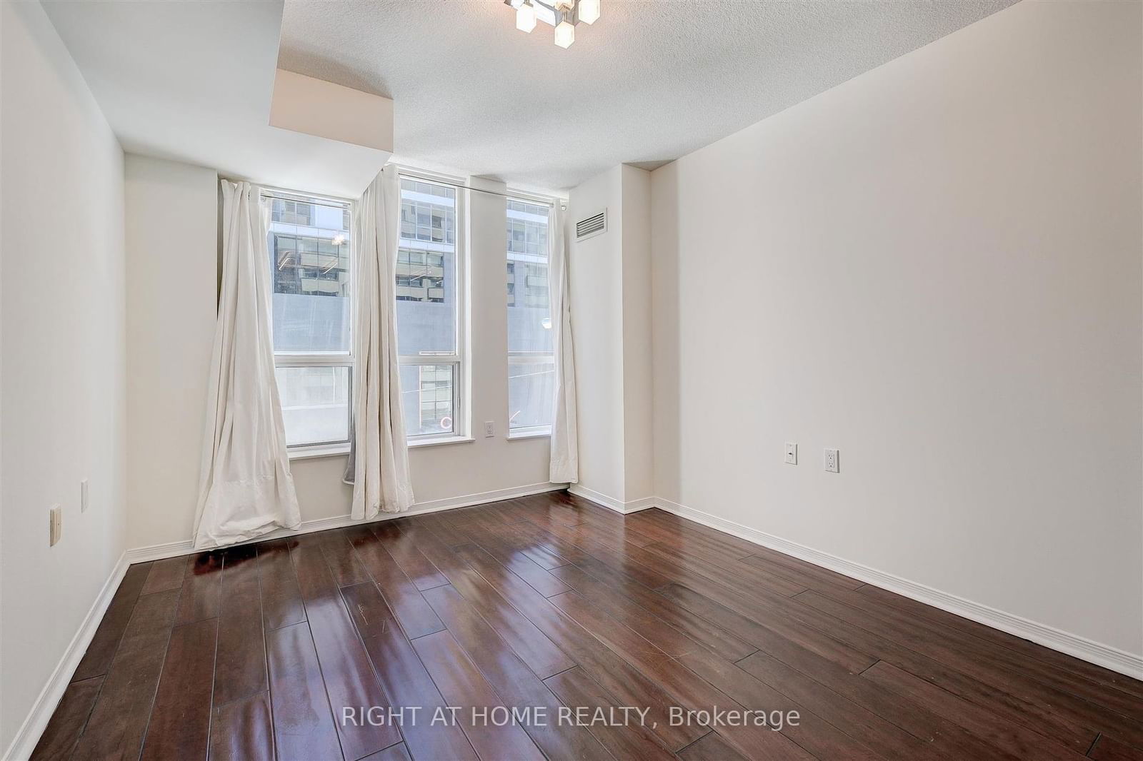 388 Bloor St E, unit 507 for sale - image #11