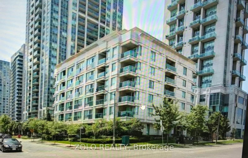 19 Avondale Ave, unit LPH2 for rent - image #1