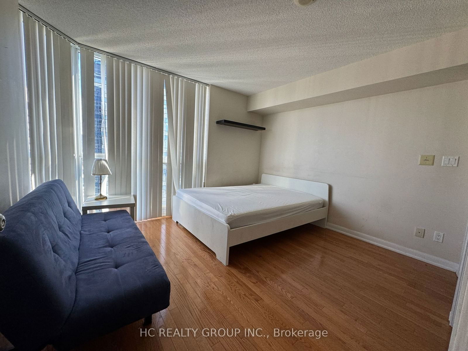 5791 Yonge St, unit 1909 for rent - image #5