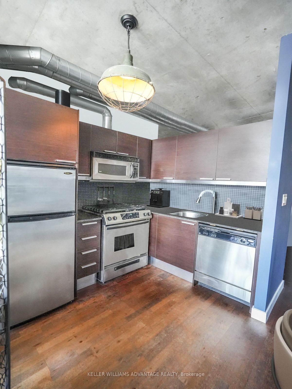 169 John St, unit 804 for sale - image #5