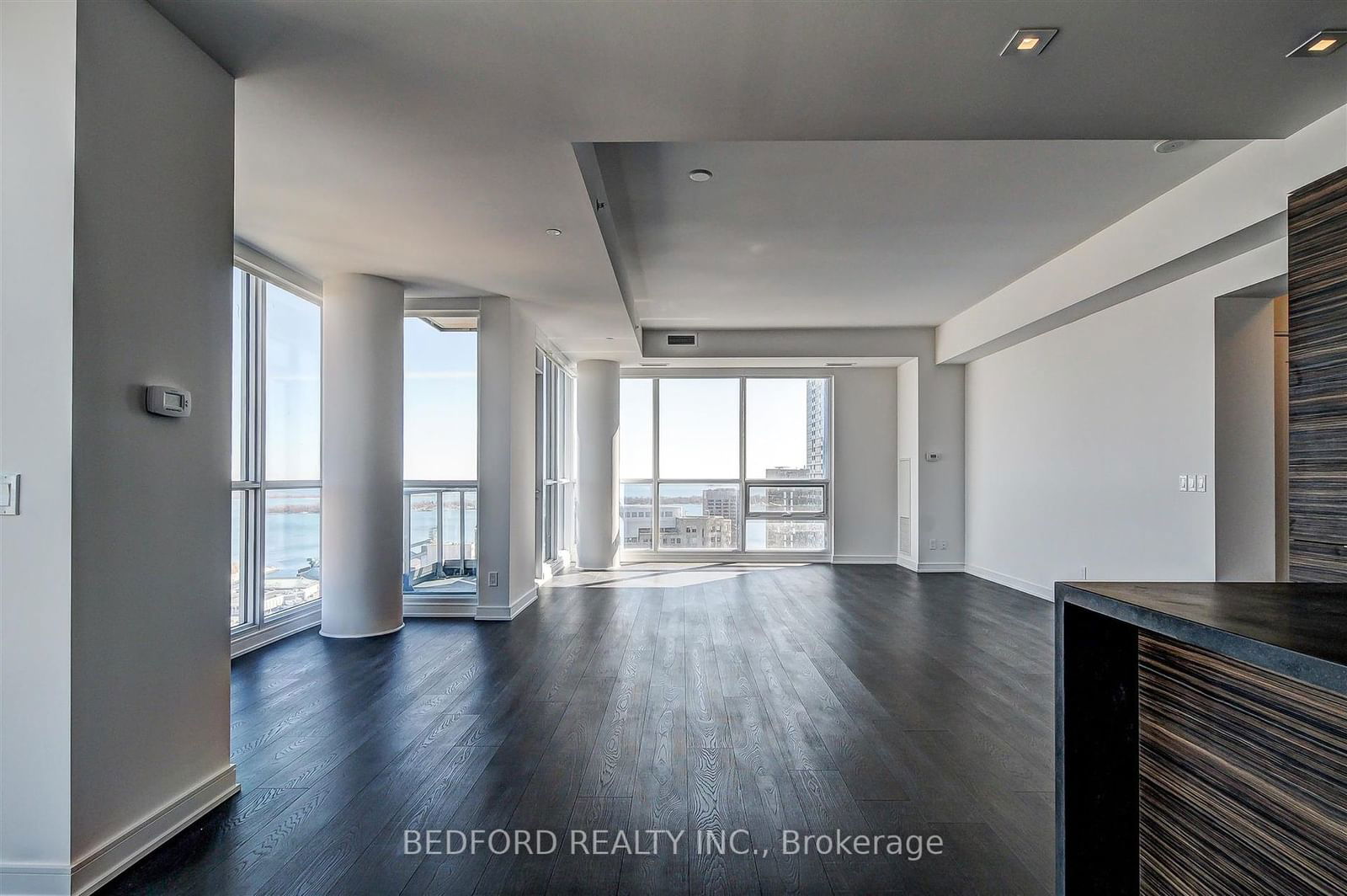 88 Scott St, unit 3407 for rent