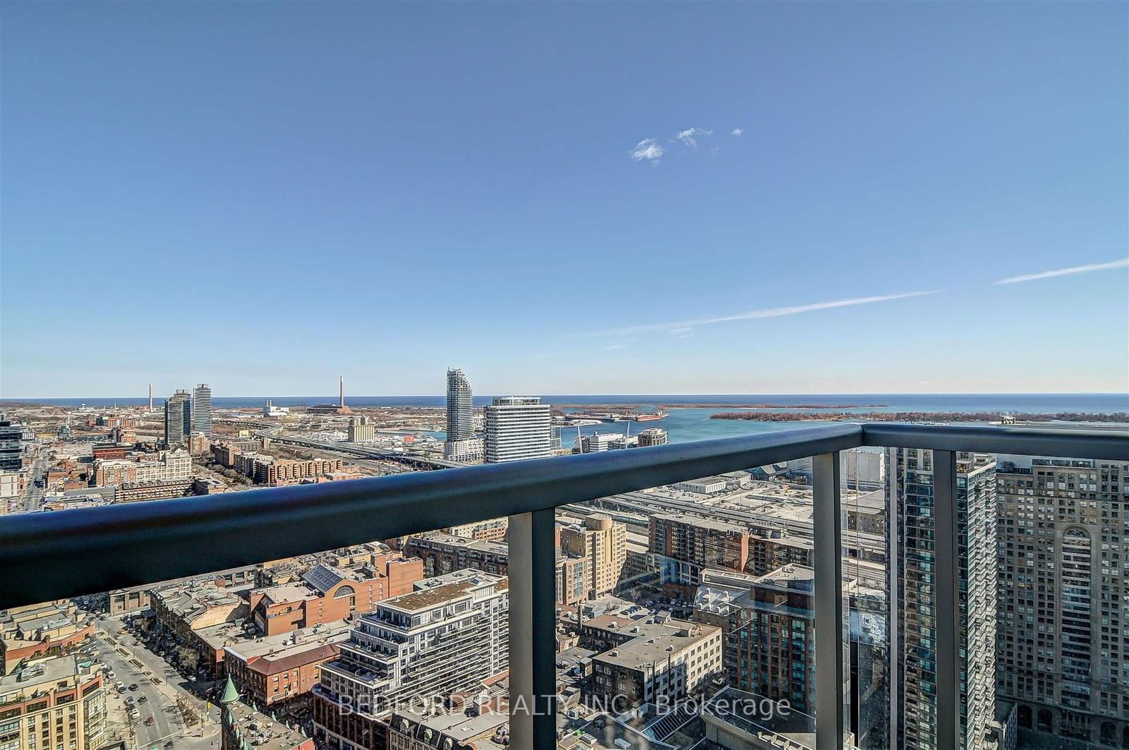 88 Scott St, unit 3407 for rent