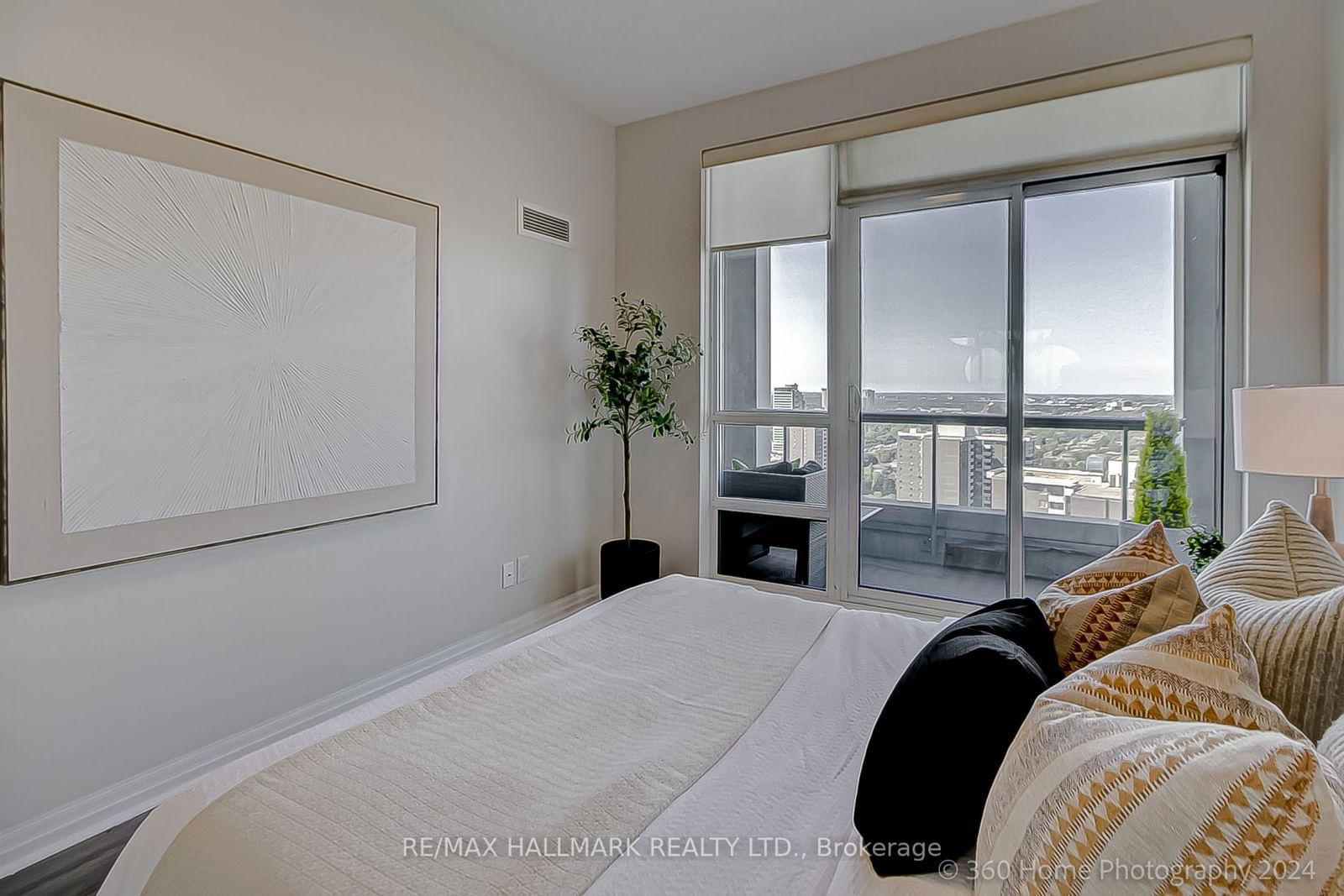 30 Herons Hill Way, unit PH02 for sale - image #16