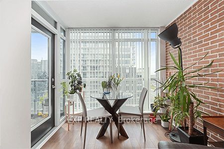 525 Wilson Ave, unit 727 for rent