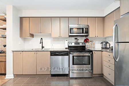 525 Wilson Ave, unit 727 for rent