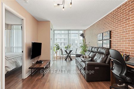 525 Wilson Ave, unit 727 for rent