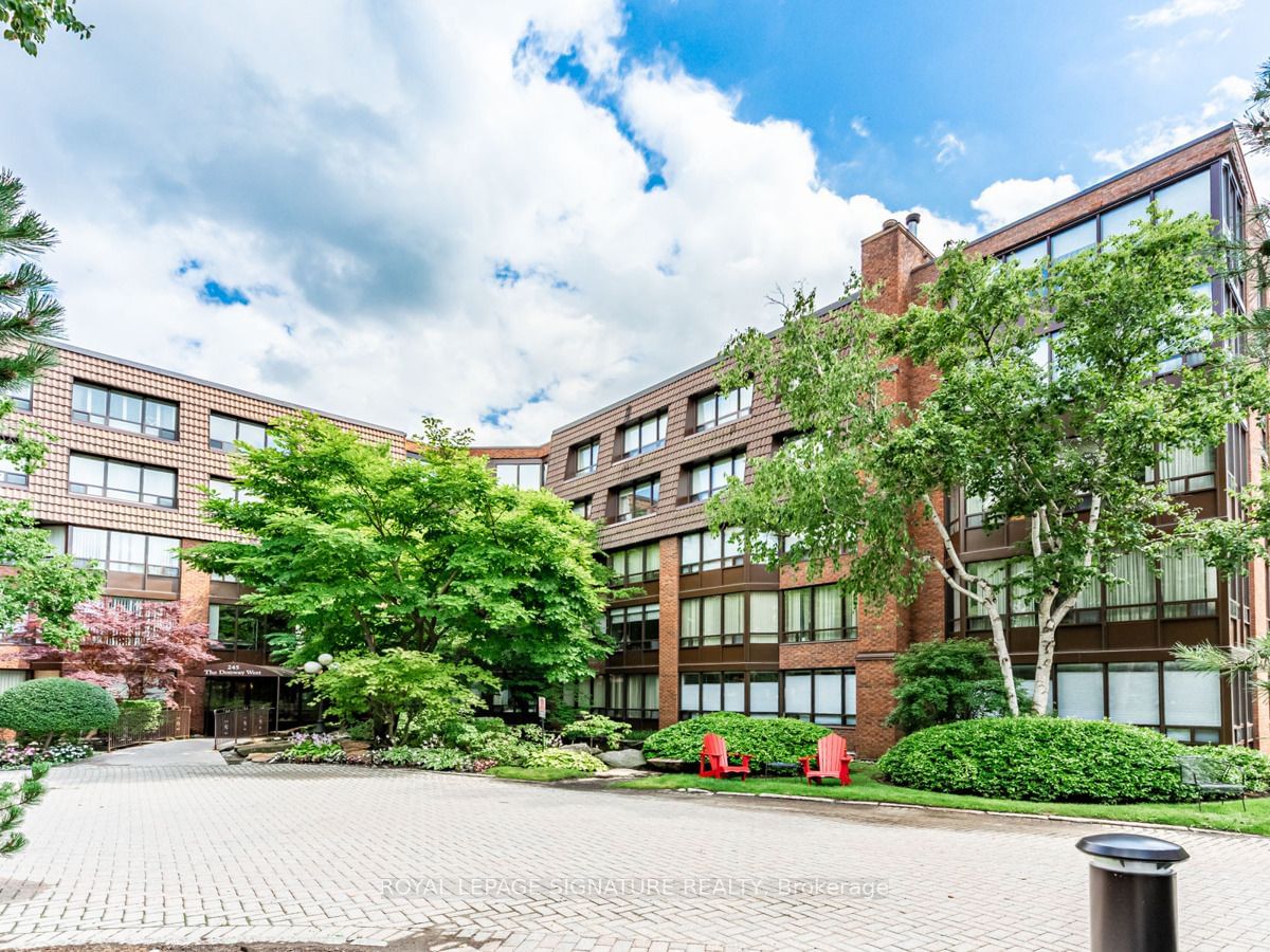 245 The Donway W, unit 111 for sale - image #2