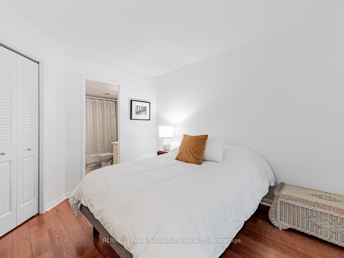 245 The Donway W, unit 111 for sale - image #21