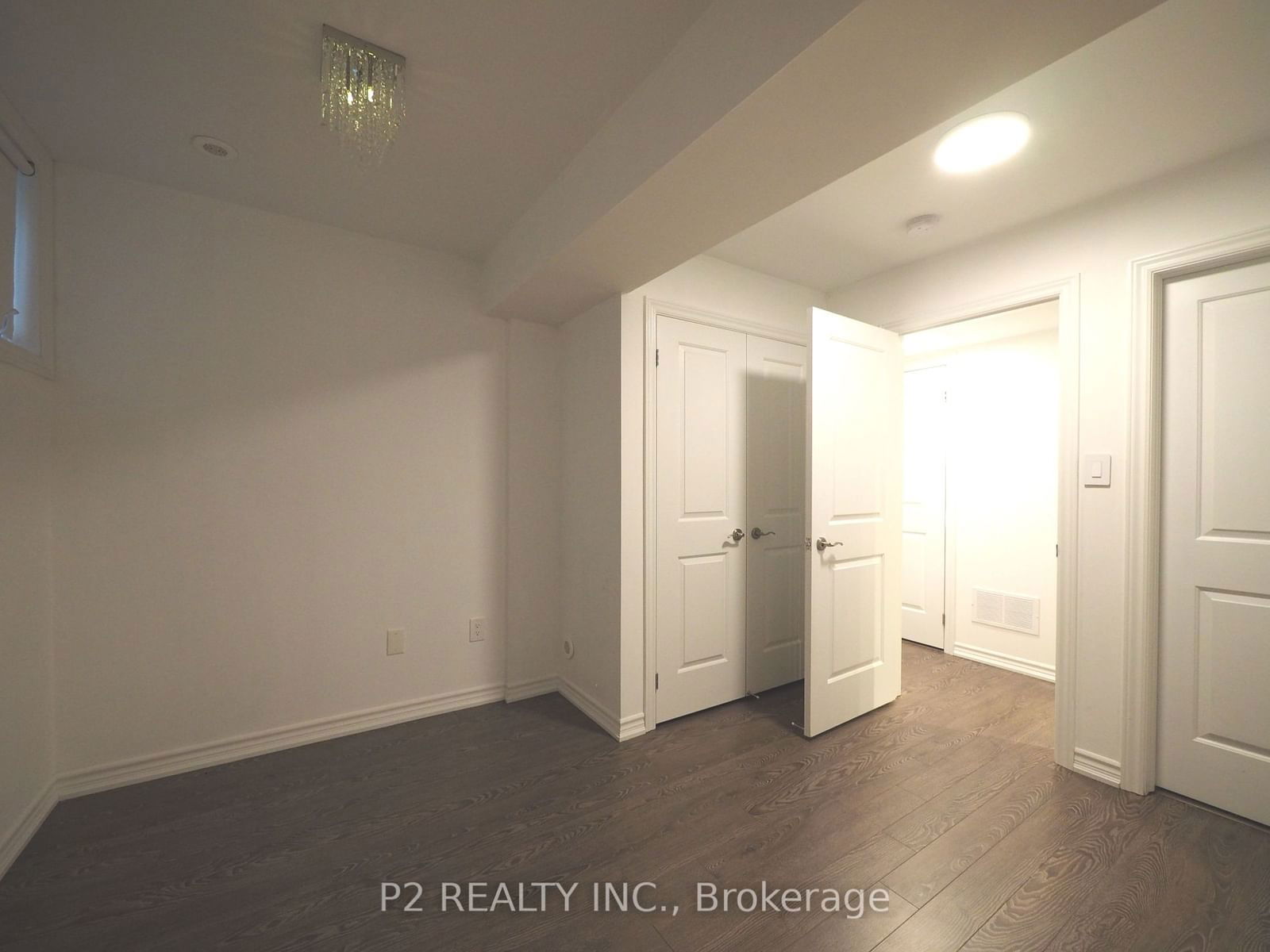 37 Drewry Ave, unit 15 for rent - image #19