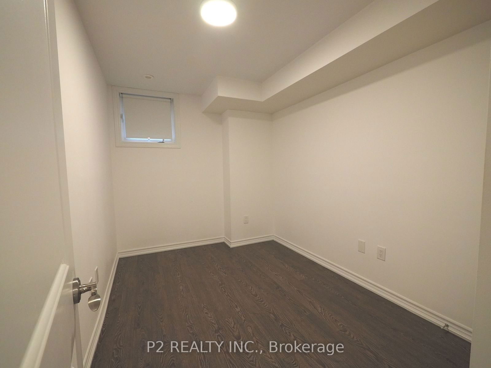 37 Drewry Ave, unit 15 for rent - image #20