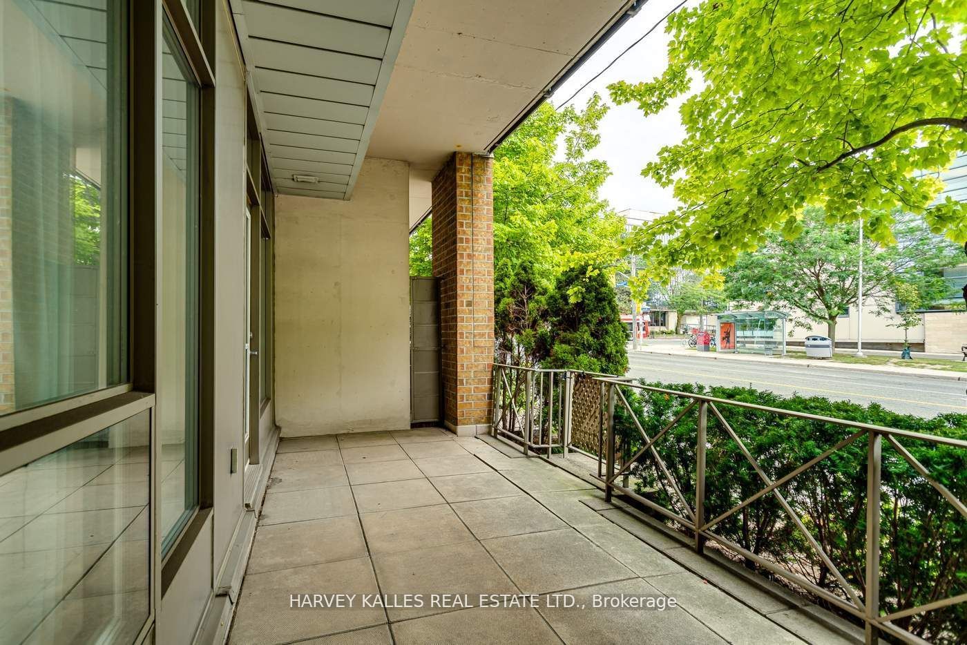 245 Davisville Ave, unit 113 for rent - image #15