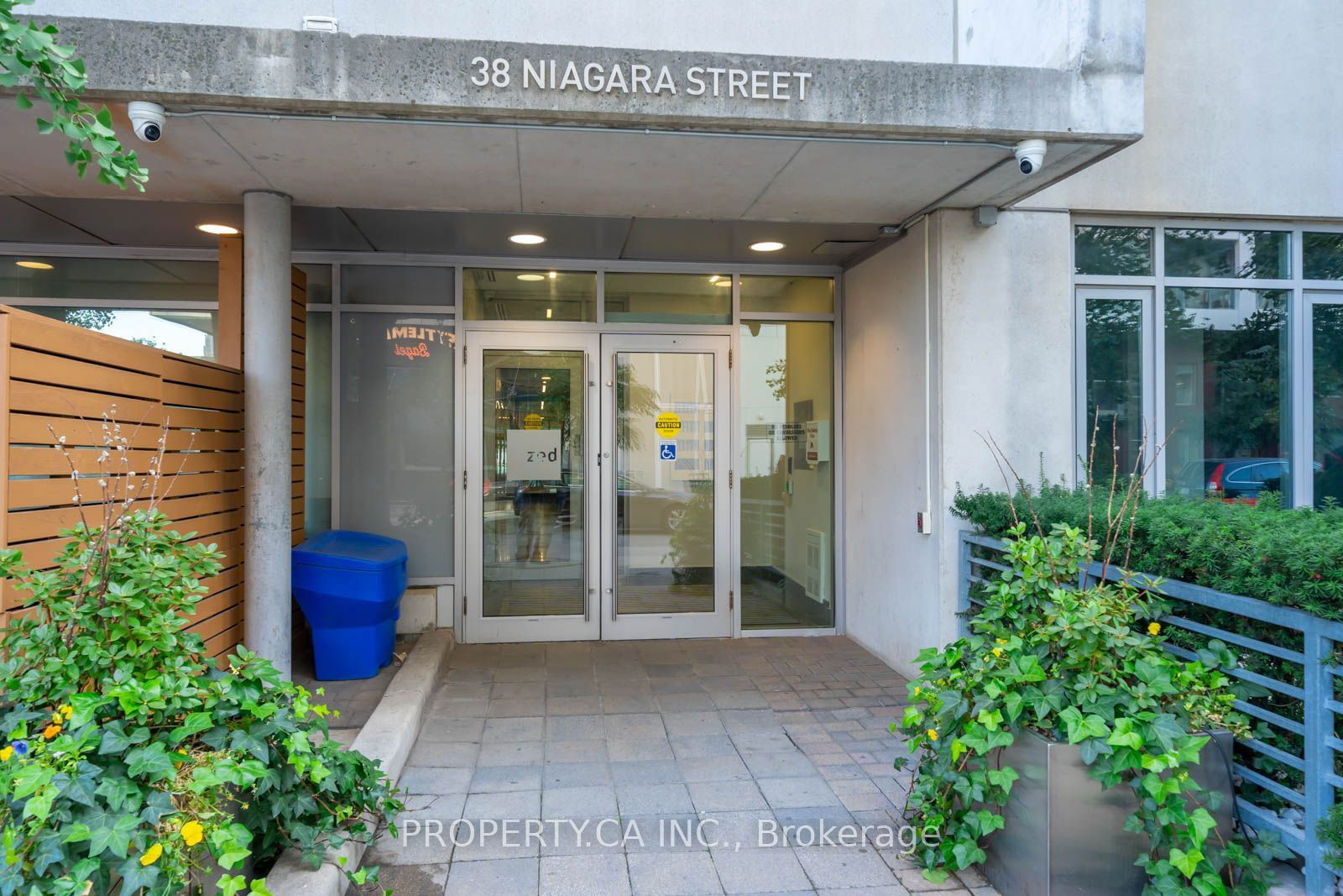 38 Niagara St, unit 511 for rent - image #17