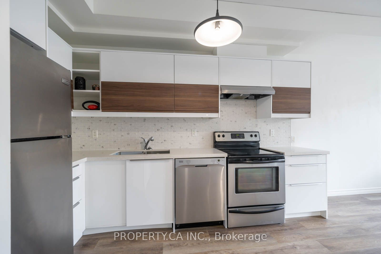 38 Niagara St, unit 511 for rent - image #7