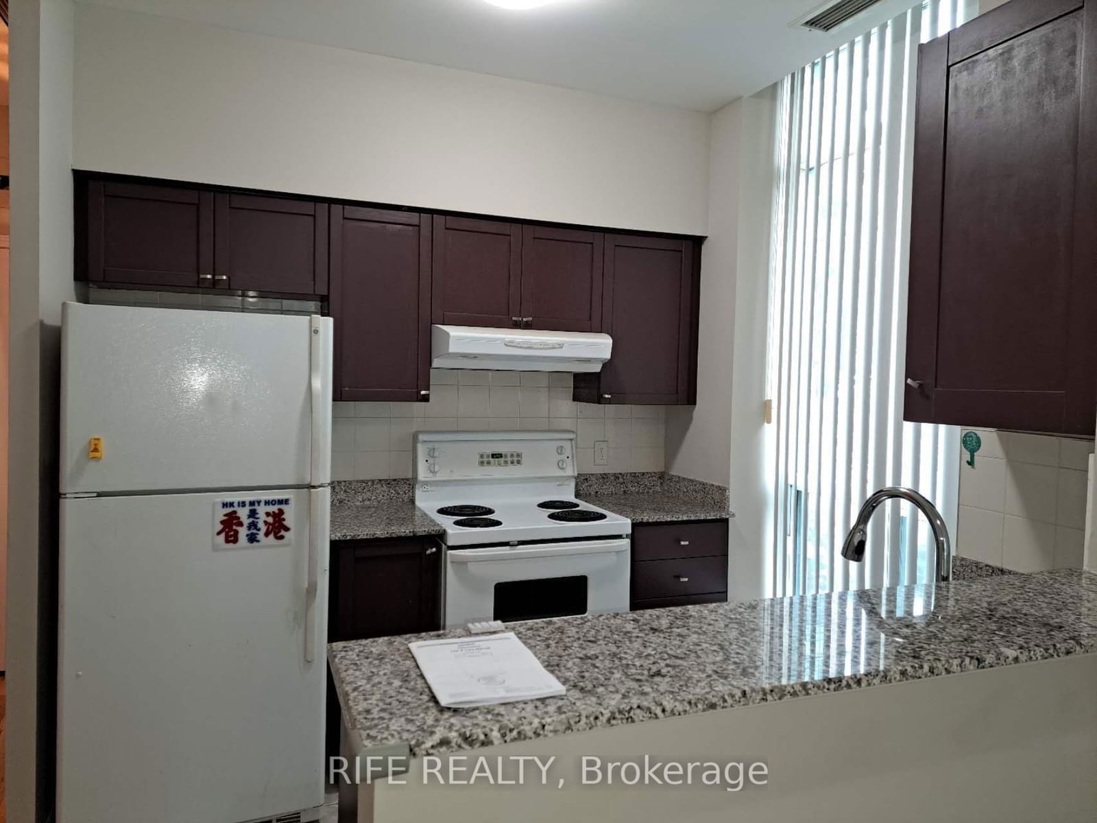 20 Olive Ave, unit 112 for rent - image #5