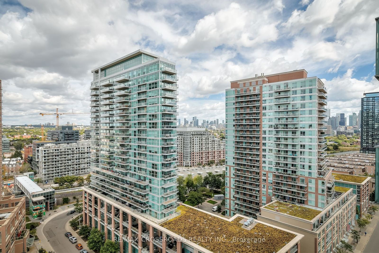 150 East Liberty St, unit 1701 for sale - image #29