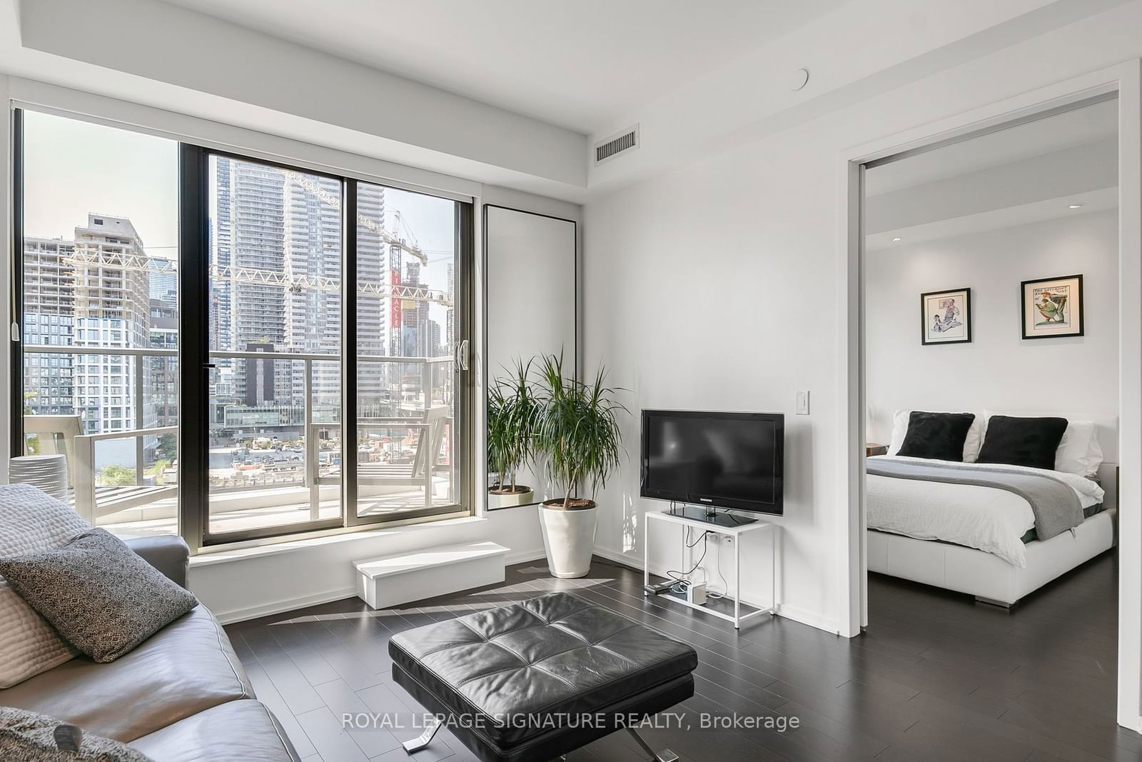 12 Bonnycastle St, unit 722 for sale - image #6