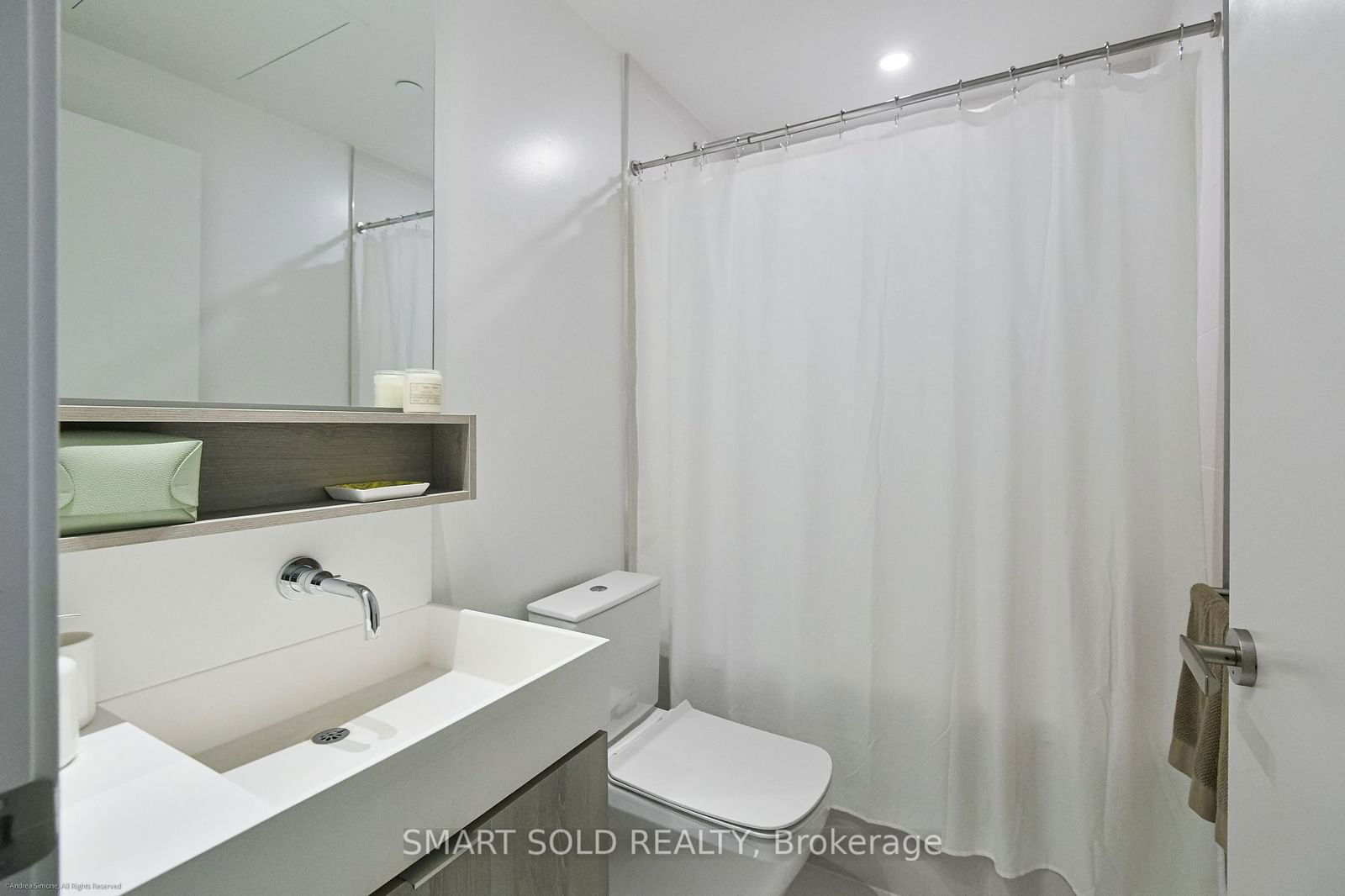 5 Soudan Ave, unit 915 for sale - image #14