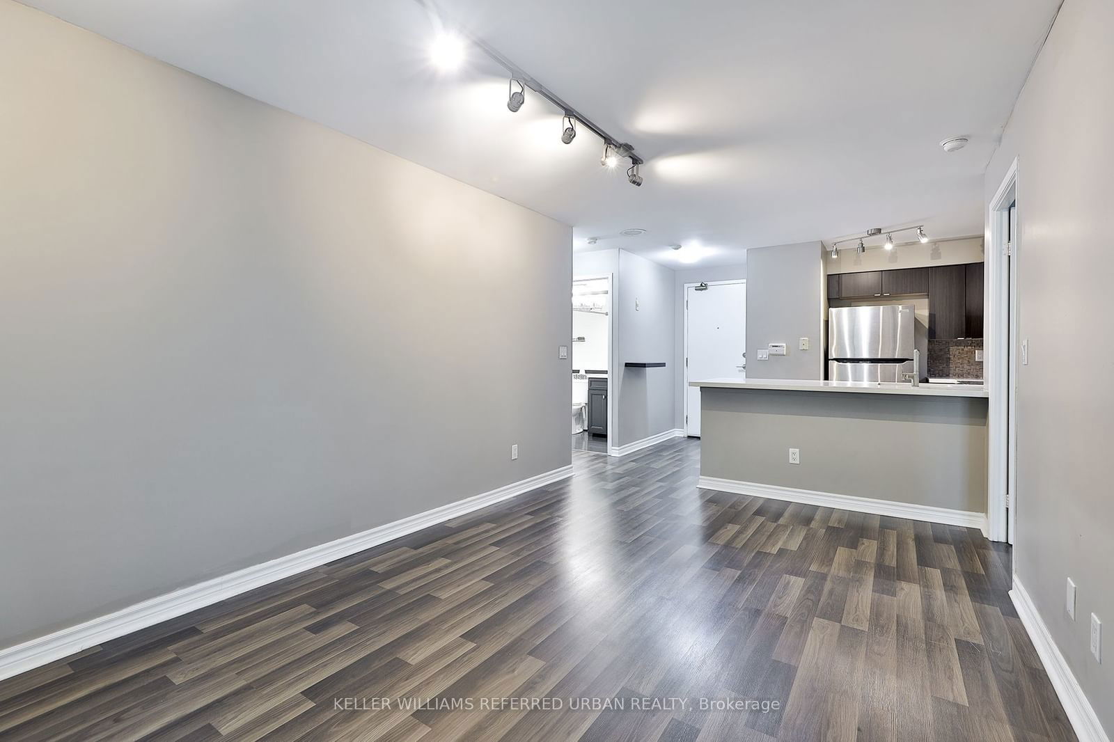 109 Front St E, unit 326 for rent - image #11