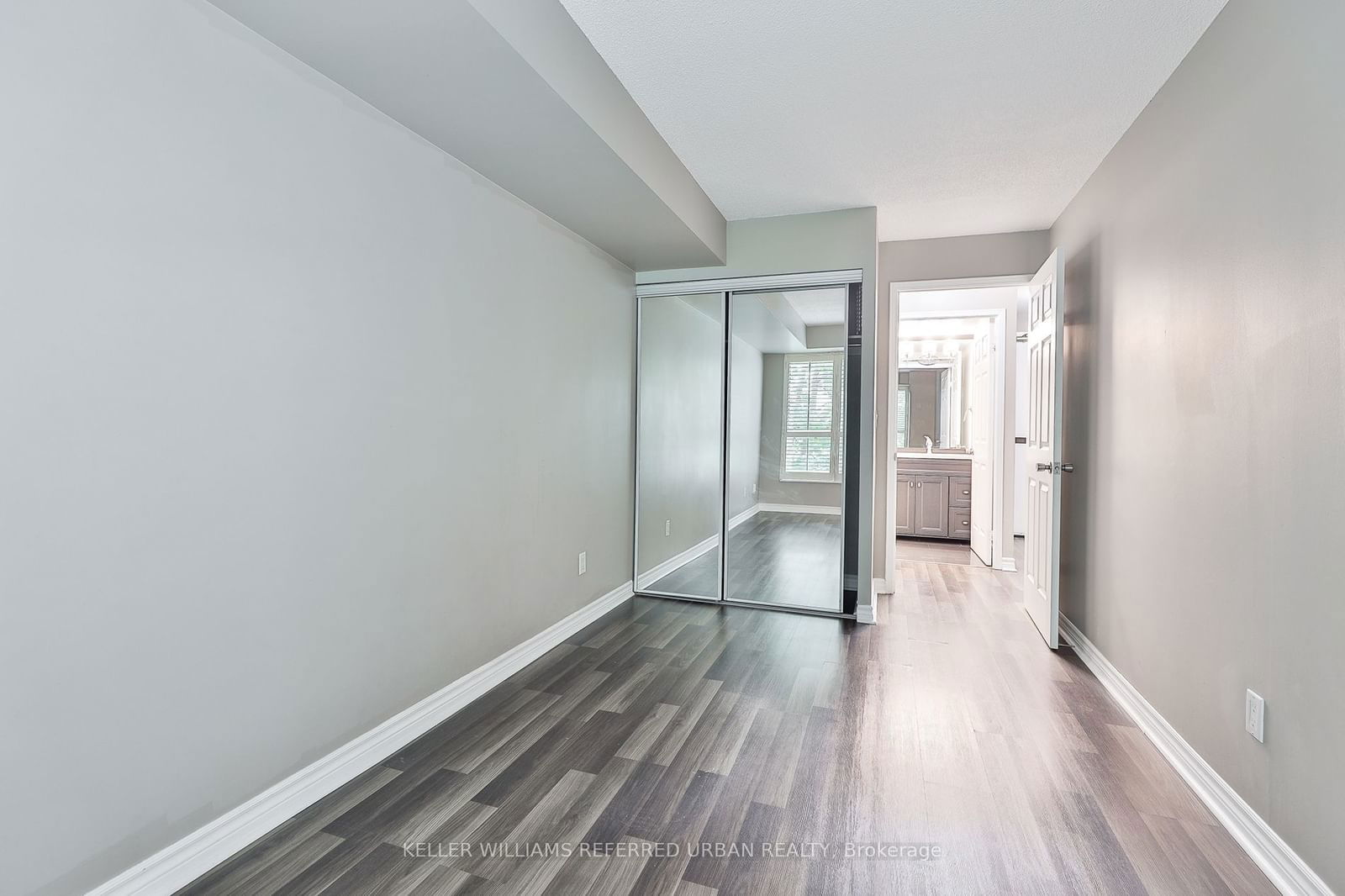 109 Front St E, unit 326 for rent - image #22