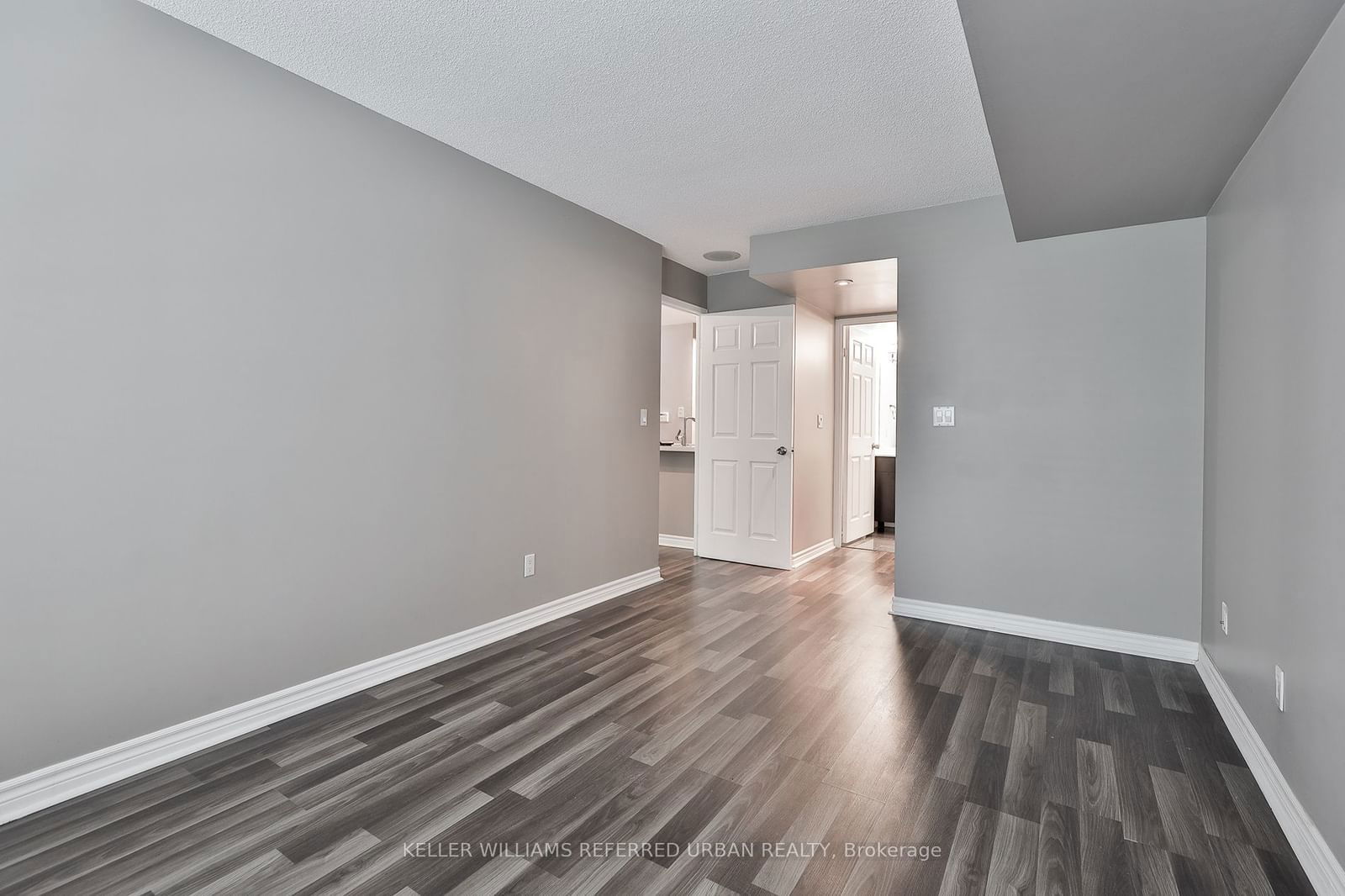 109 Front St E, unit 326 for rent - image #26