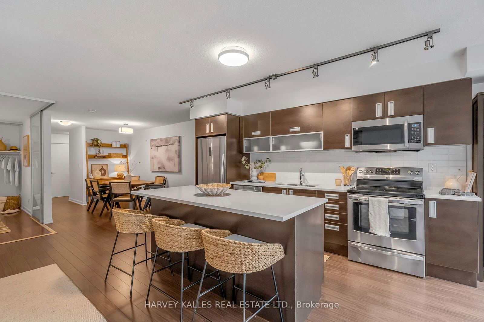 205 Frederick St, unit 511 for sale - image #1