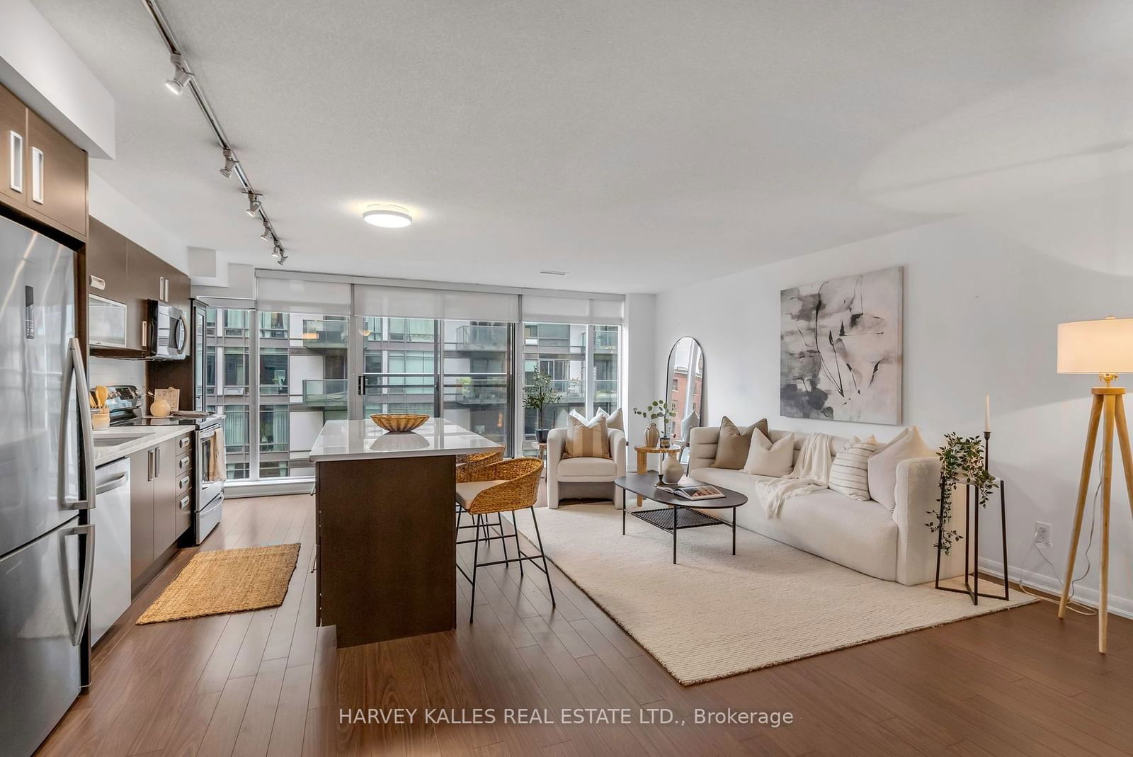 205 Frederick St, unit 511 for sale - image #3