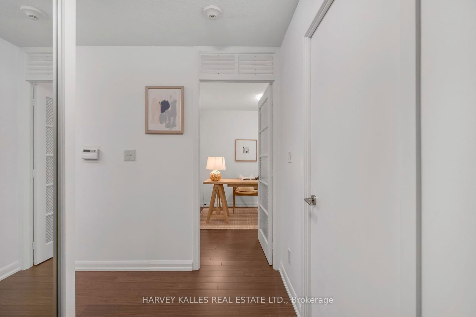 205 Frederick St, unit 511 for sale - image #5