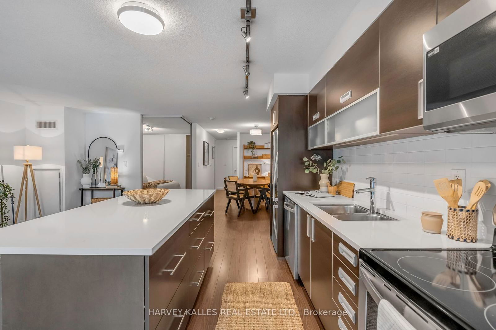 205 Frederick St, unit 511 for sale - image #8